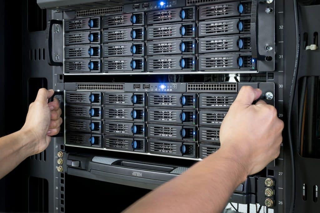 Half rack server colocation